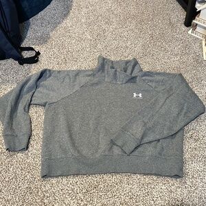 NEW Under Armour Cropped Sweatshirt